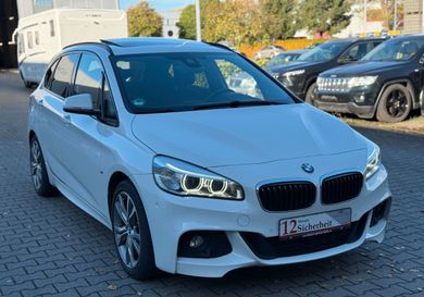 BMW 218, 2017