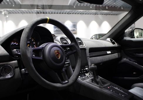 Porsche Cayman, 2025