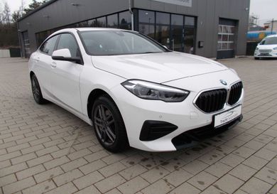 BMW 218, 2020