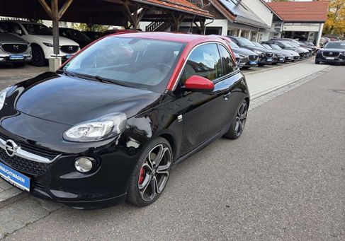 Opel Adam, 2017