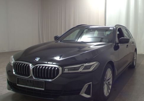 BMW 520, 2022 2