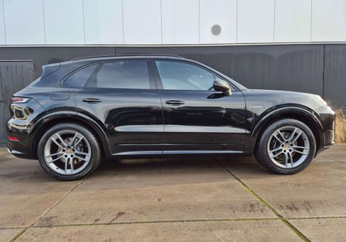 Porsche Cayenne, 2024