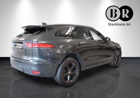 Jaguar F-Pace, 2018