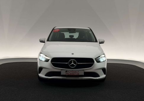 Mercedes-Benz B 200, 2023