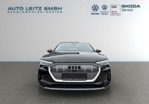 Audi e-tron, 2022 3