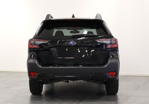 Subaru OUTBACK, 2025