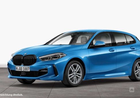 BMW 118, 2021