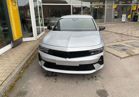 Opel Astra, 2024