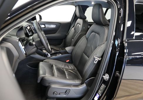 Volvo XC40, 2022 3