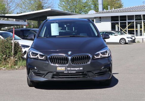 BMW 218, 2019