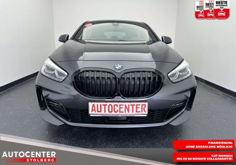 BMW 116, 2021