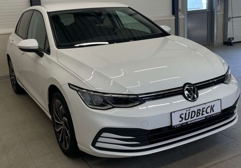 Volkswagen Golf, 2022 3