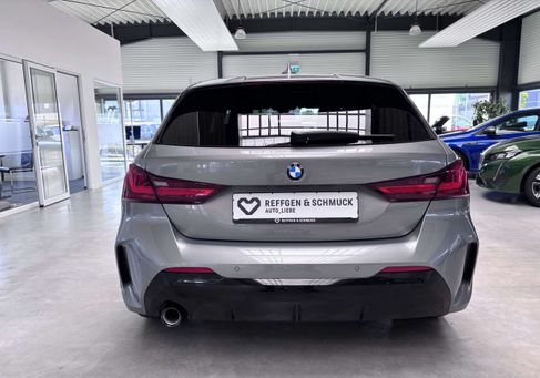 BMW 118, 2023