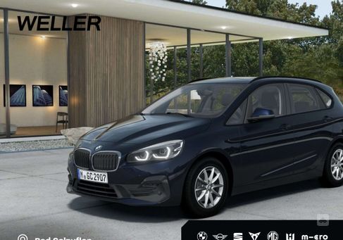 BMW 216, 2020