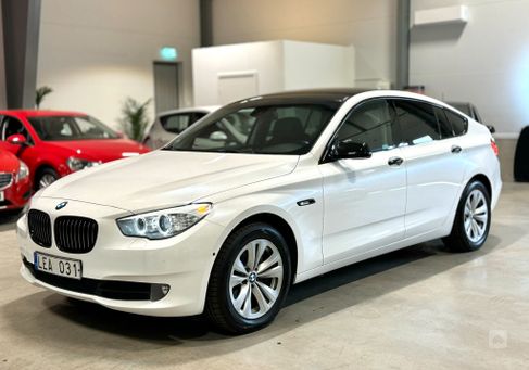 BMW 530 Gran Turismo, 2011