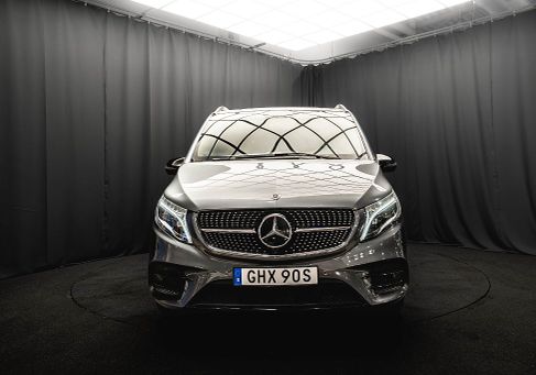 Mercedes-Benz V 250, 2023