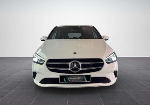 Mercedes-Benz B 180, 2021