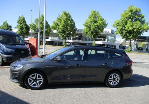 Ford Focus, 2022