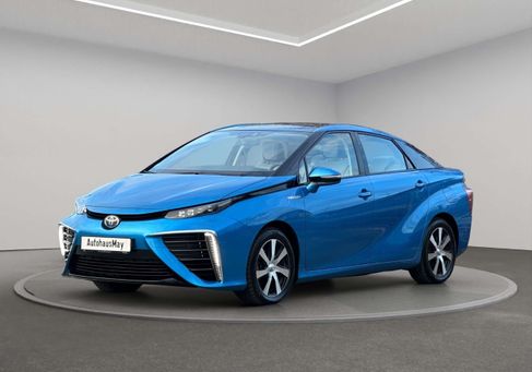 Toyota Mirai, 2022 3