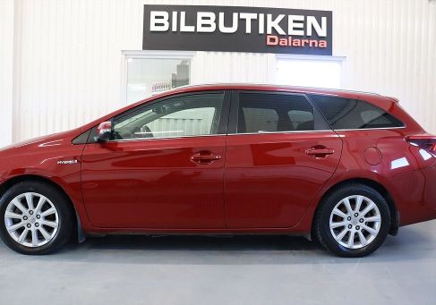 Toyota Auris Touring Sports, 2016