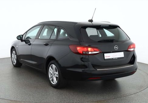 Opel Astra, 2021