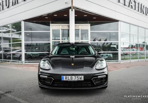Porsche Panamera, 2019