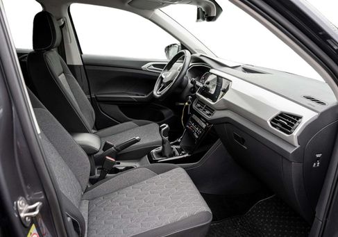 Volkswagen T-Cross, 2023