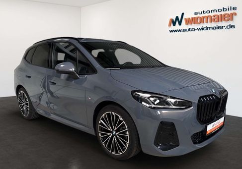 BMW 218, 2024