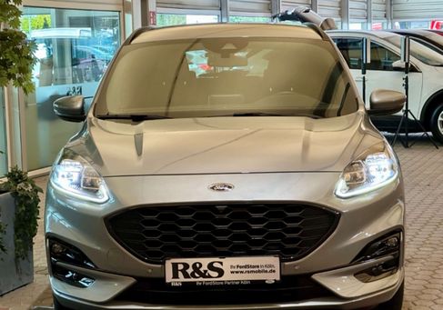 Ford Kuga, 2022