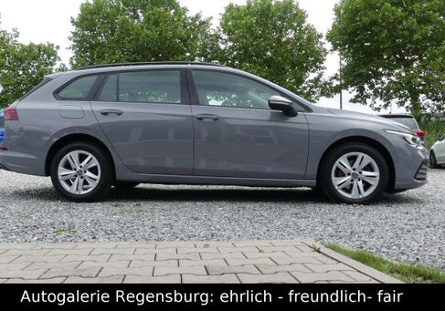 Volkswagen Golf, 2021 3