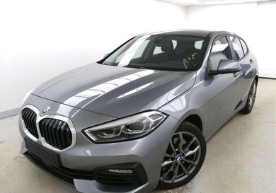 BMW 120, 2024