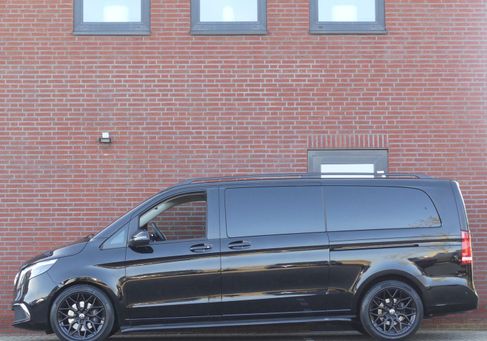 Mercedes-Benz V 300, 2023