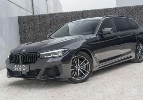 BMW 5 Serija, 2021