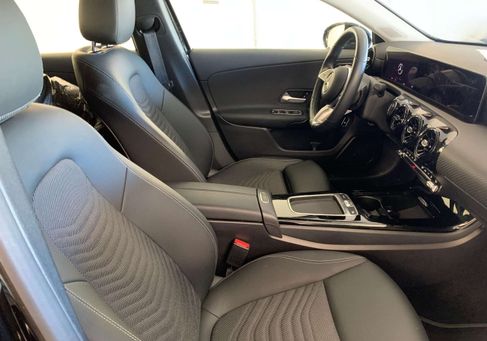 Mercedes-Benz A 250, 2023