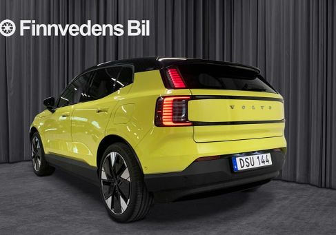 Volvo EX30, 2024 3