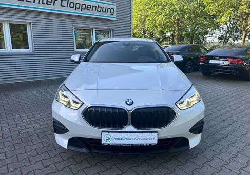 BMW 218, 2023 2