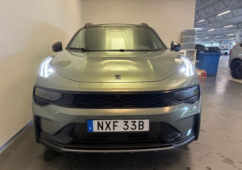 Lynk &amp; Co 01, 2025