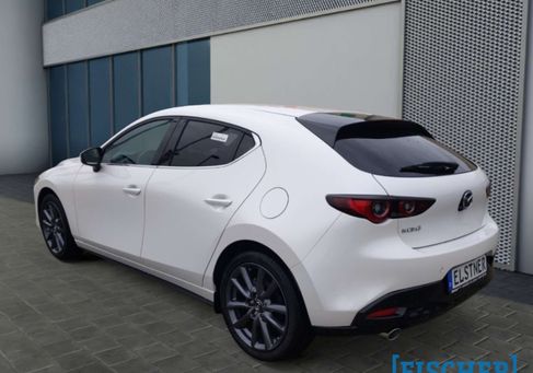 Mazda 3, 2025