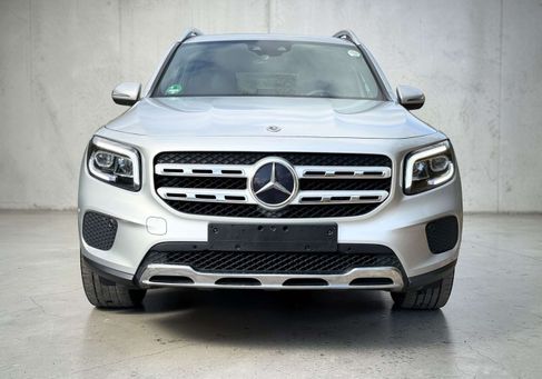 Mercedes-Benz GLB 180, 2021