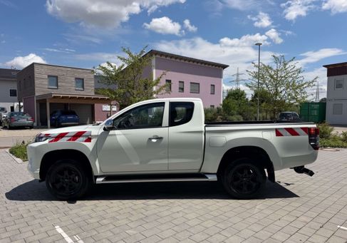 Mitsubishi L200, 2021