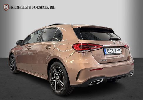 Mercedes-Benz A 250, 2022