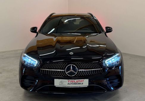 Mercedes-Benz E 300, 2021 3