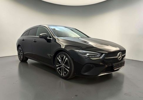 Mercedes-Benz CLA 180, 2023