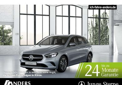 Mercedes-Benz B 180, 2025