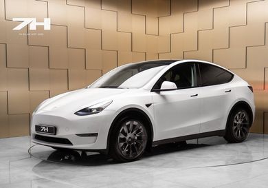 Tesla Model Y, 2022