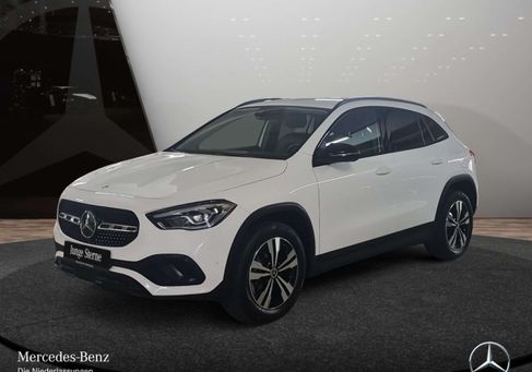 Mercedes-Benz GLA 200, 2023