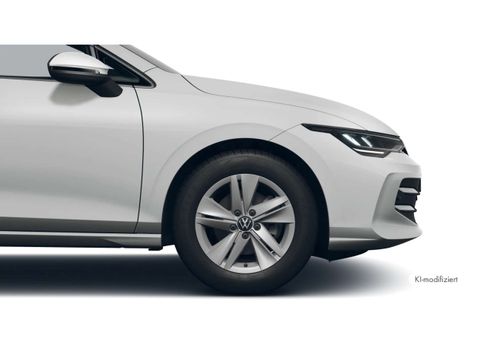 Volkswagen Golf, 2025 3