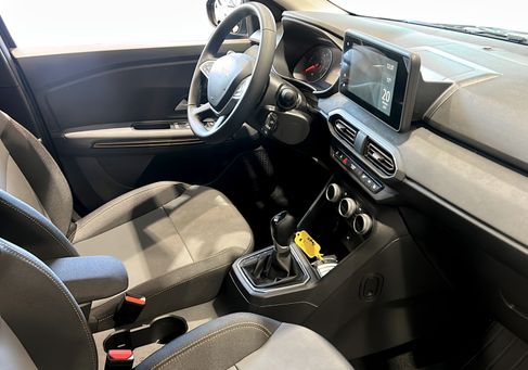 Dacia Sandero Stepway, 2026