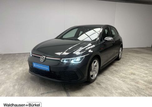 Volkswagen Golf, 2021