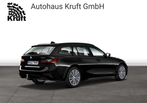 BMW 320, 2022